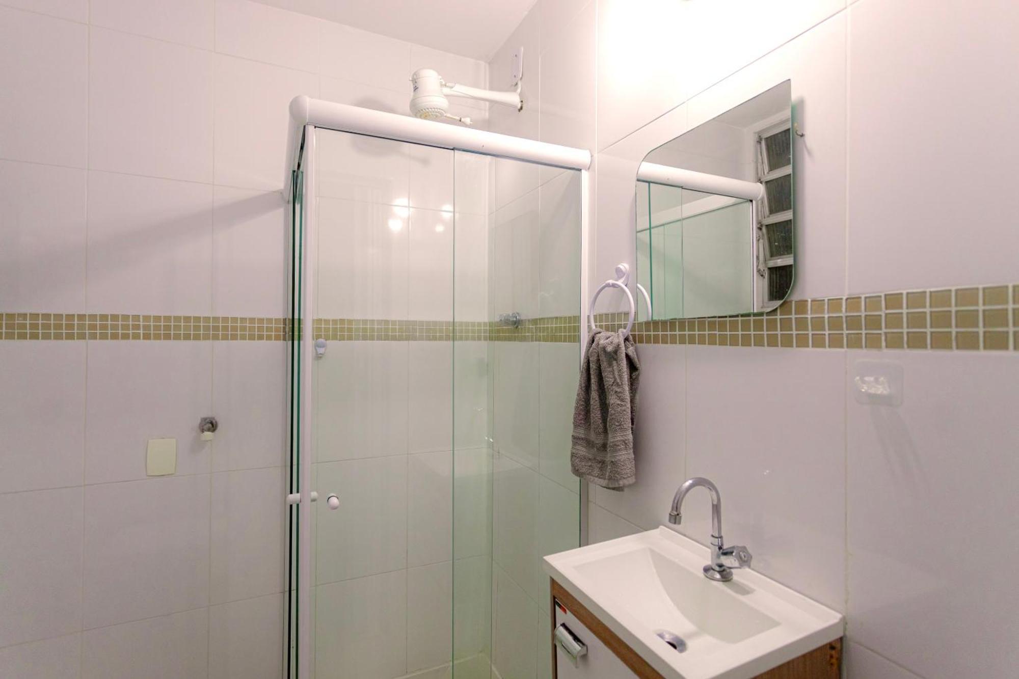 Suh Copacabana 49 Standard Apartment *